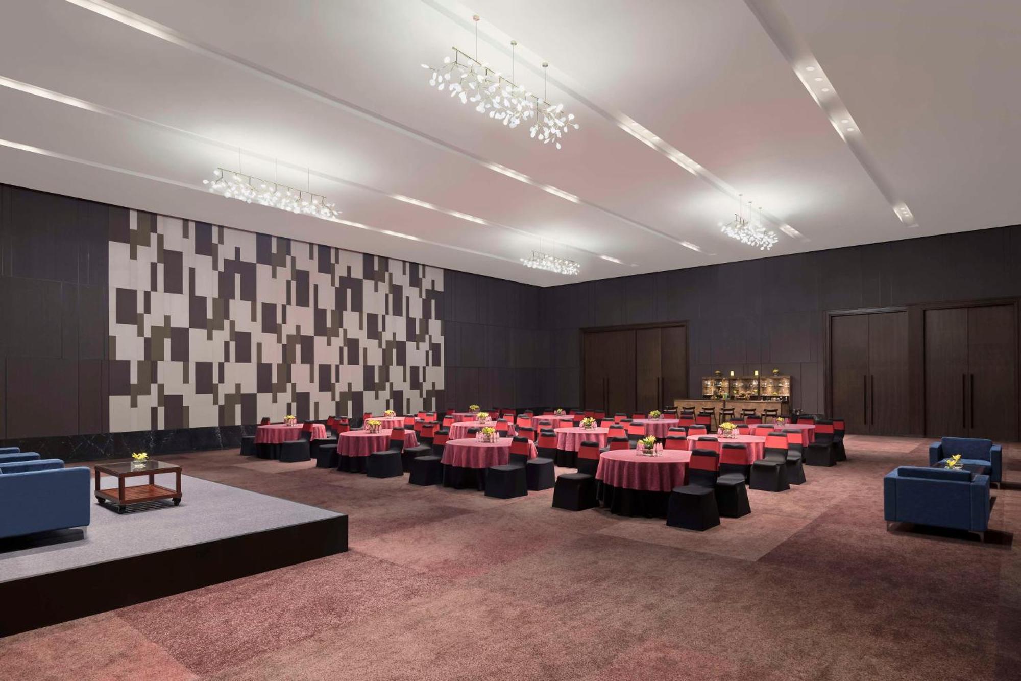 Hotel Hilton Bengaluru Embassy Manyata Business Park Extérieur photo