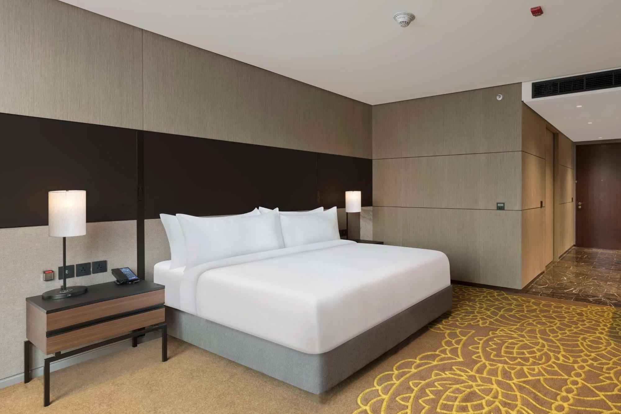 Hotel Hilton Bengaluru Embassy Manyata Business Park Extérieur photo