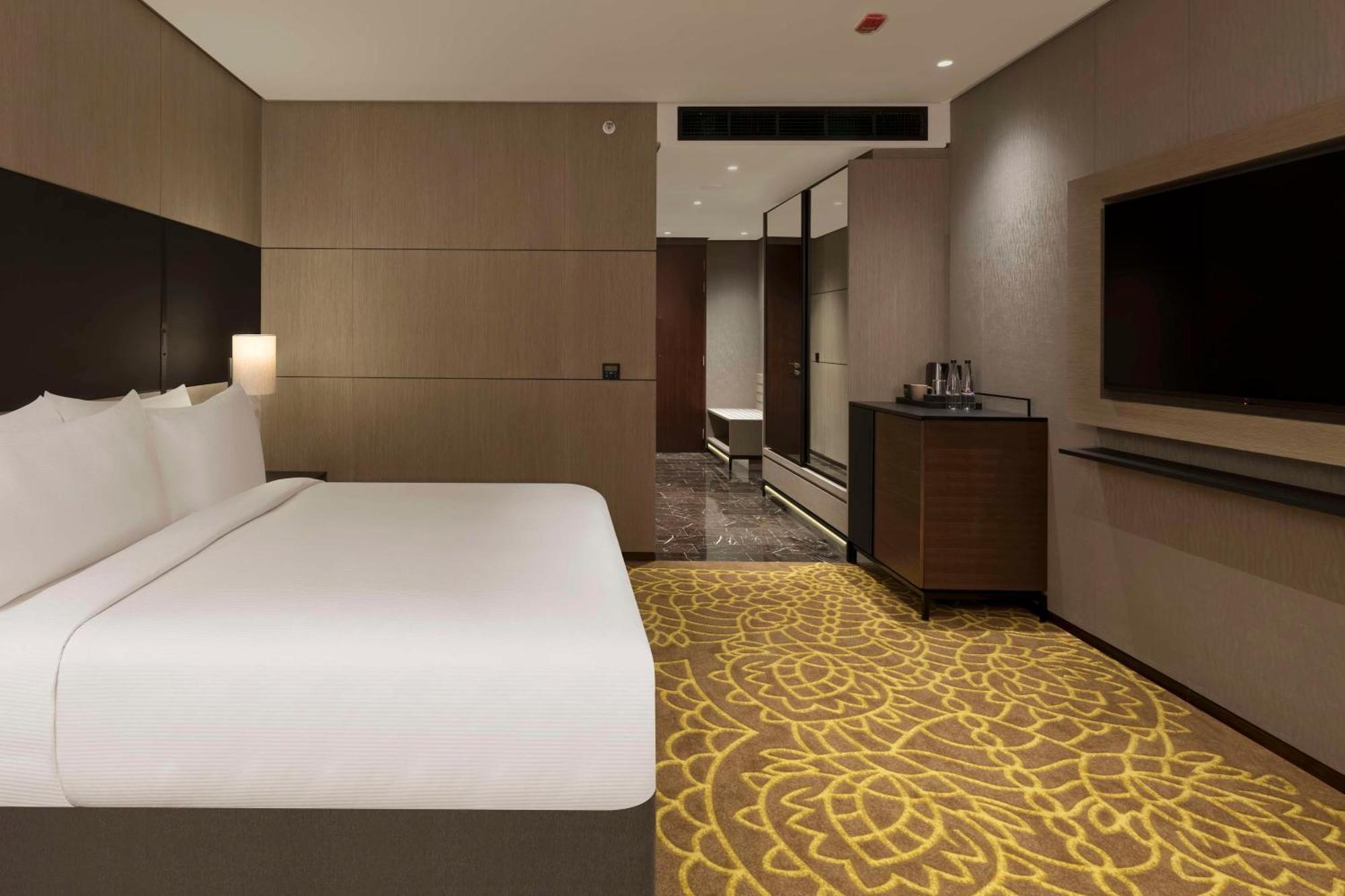 Hotel Hilton Bengaluru Embassy Manyata Business Park Extérieur photo