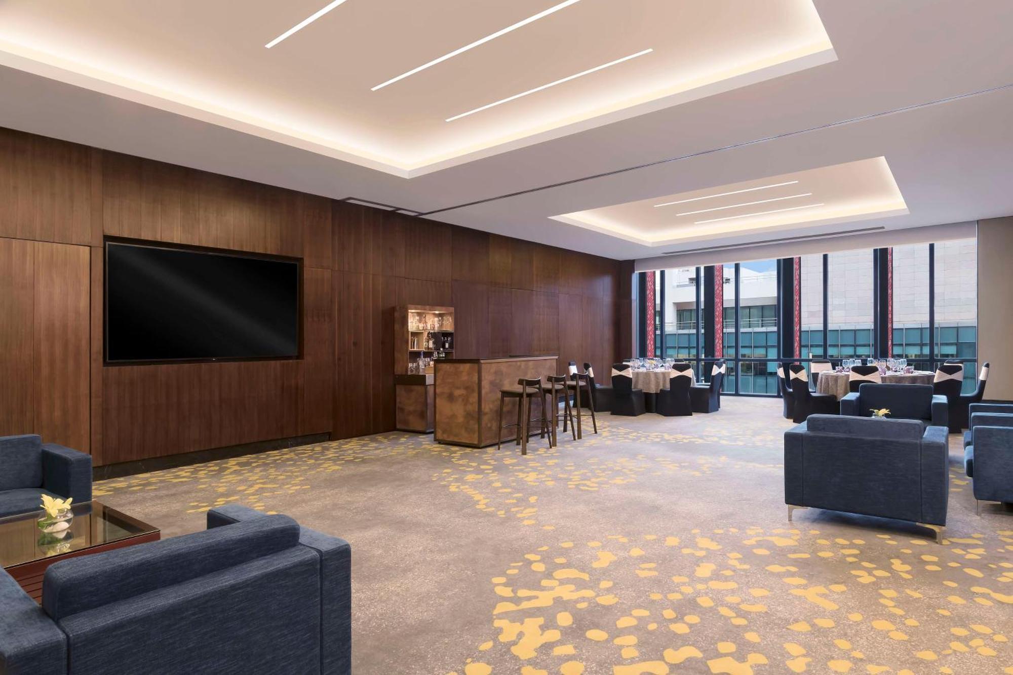 Hotel Hilton Bengaluru Embassy Manyata Business Park Extérieur photo